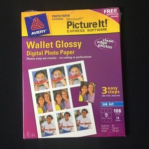🟣FINAL MARKDOWN🟣 NWOT Wallet Glossy Photo Paper